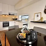 Apartment Apollis Business&budget By Ambiente Pressburg