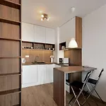Apollis Business&budget By Ambiente Pressburg