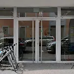 Apollis Business&budget By Ambiente * Pressburg