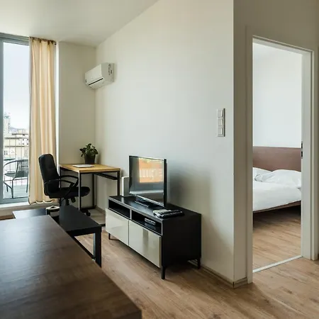 Apollis Business&budget By Ambiente * Bratislava