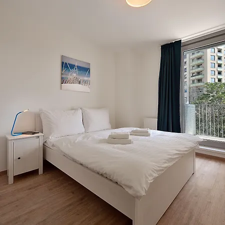 Apartment Apollis Business&budget By Ambiente Bratislava