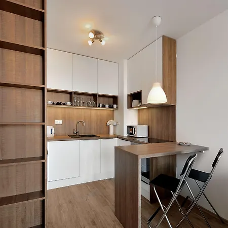 Apollis Business&budget By Ambiente Братислава