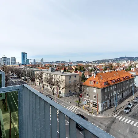 Apollis Business&budget By Ambiente Apartment Bratislava