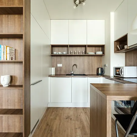 Apartment Apollis Business&budget By Ambiente Bratislava