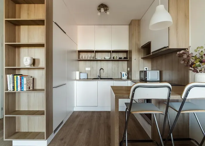 Apollis Business&budget By Ambiente * Bratislava