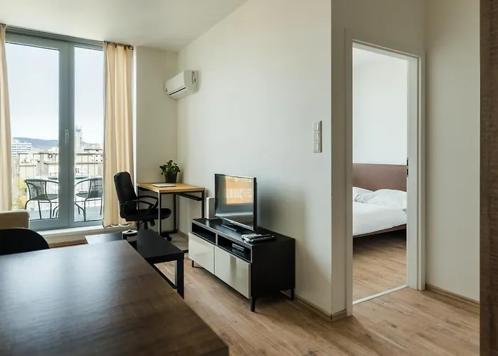 Apollis Business&budget By Ambiente * Bratislava