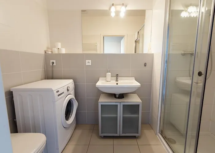 Apollis Business&budget By Ambiente Appartement Bratislava