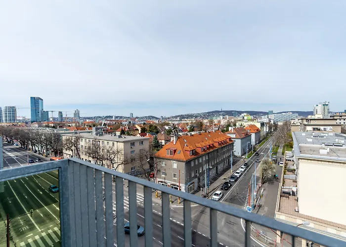 Apollis Business&budget By Ambiente * Bratislava