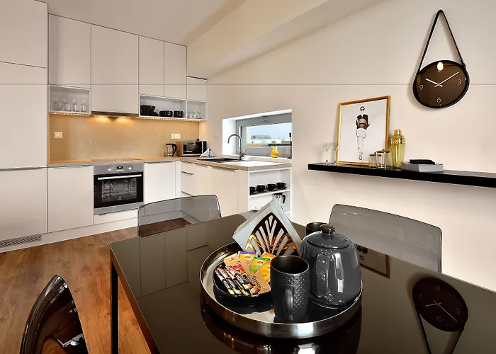 Apartment Apollis Business&budget By Ambiente Bratislava