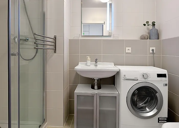 Apartment Apollis Business&budget By Ambiente *