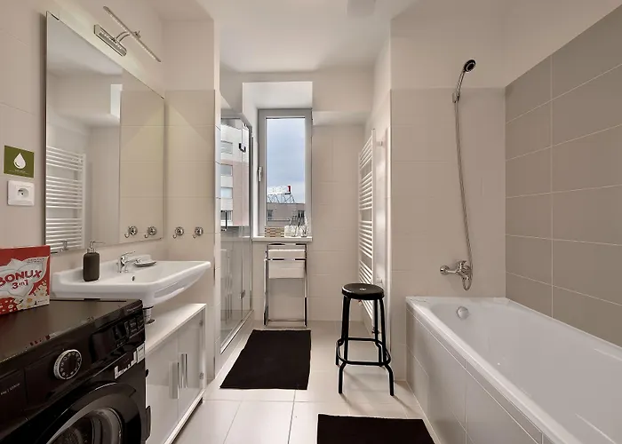 Apartment Apollis Business&budget By Ambiente *