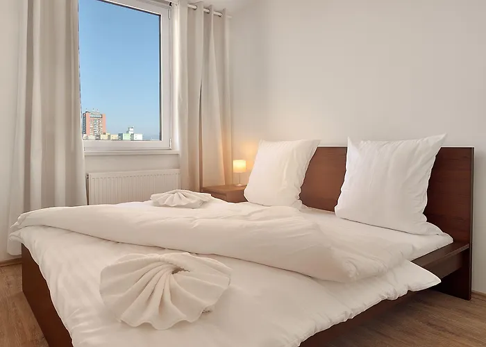 Apollis Business&budget By Ambiente * Bratislava