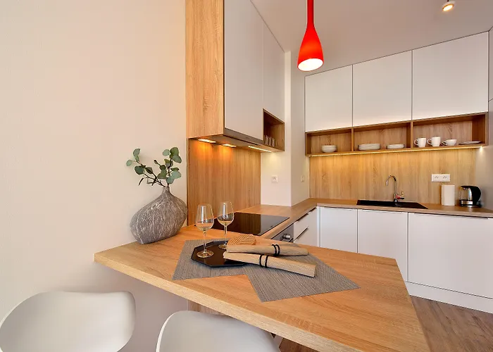 Apollis Business&budget By Ambiente